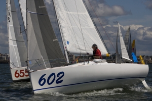 2009-04-Select-650-6081