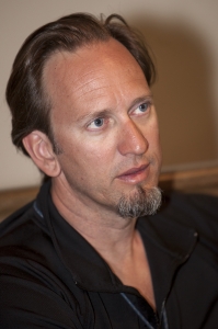 2010-04-Select-650-8934