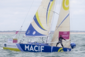 2012-07-Solitaire-Du-Figaro-8511